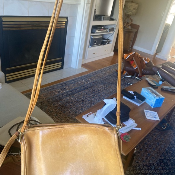 A coach 1970s purse with coach leatherware embossed. Light use. Camel colored. - Picture 2 of 9